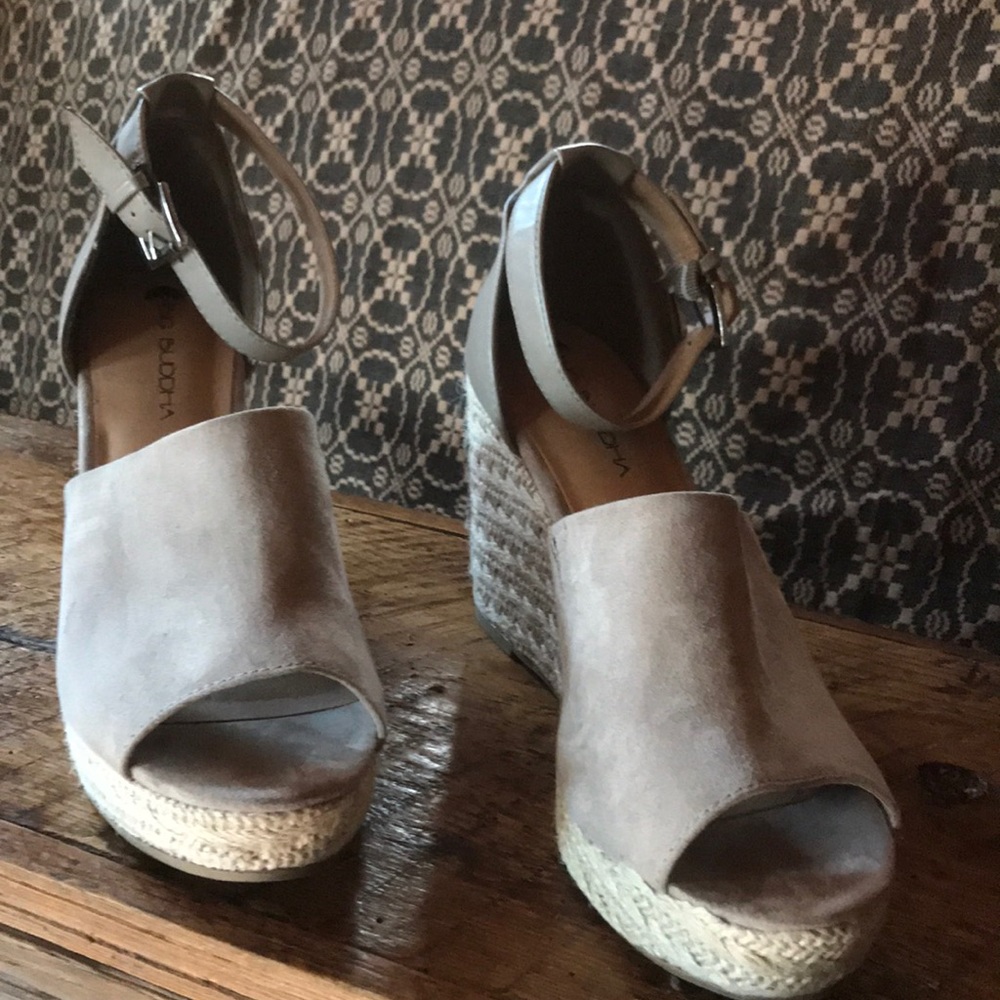 Brand new women’s shoes